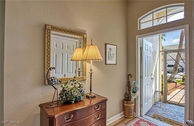 Foto del edificio - 14016 Clear Water Ln