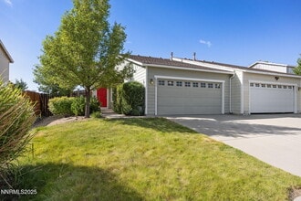 Building Photo - 8733 Sunset Breeze Dr