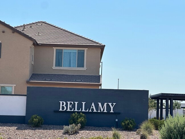 Building Photo - 2551 E Pelican Dr