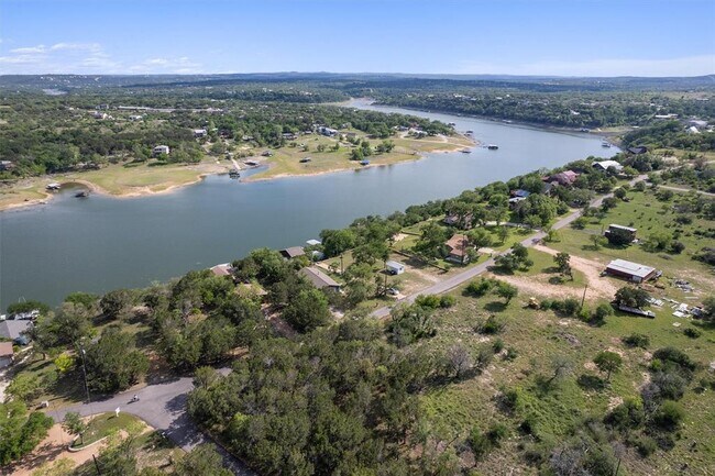 Foto del edificio - 25413 Pedernales Point Dr