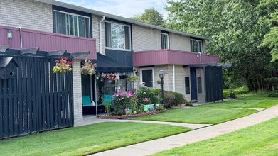 Building Photo - 8323 Karam Blvd