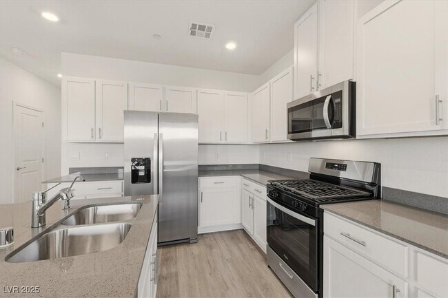 Foto del edificio - 502 Red Lovebird Ave