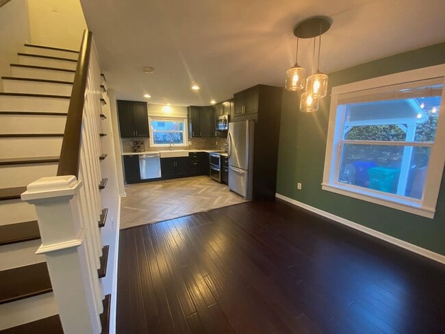 Building Photo - 4123 N Hunt St