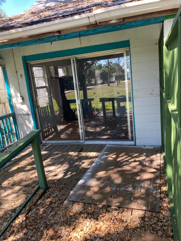 4990 31st Ave S Unit 9, Gulfport, FL 33707 4990 31st Ave S Gulfport