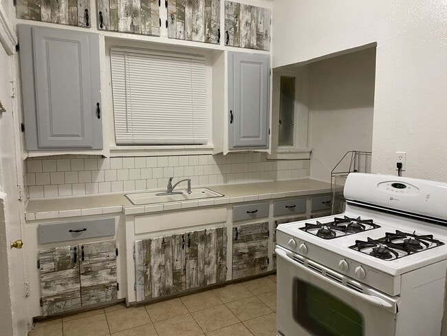 Foto del edificio - Cute 2 Bed 1 Bath by OU HOSPITAL!!