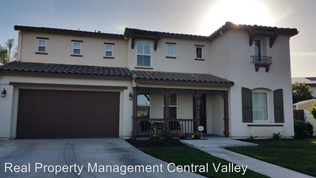 Building Photo - 2500 Guadalajara Dr