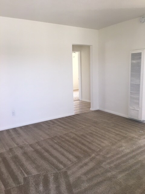 Primary Photo - 3863 46th St