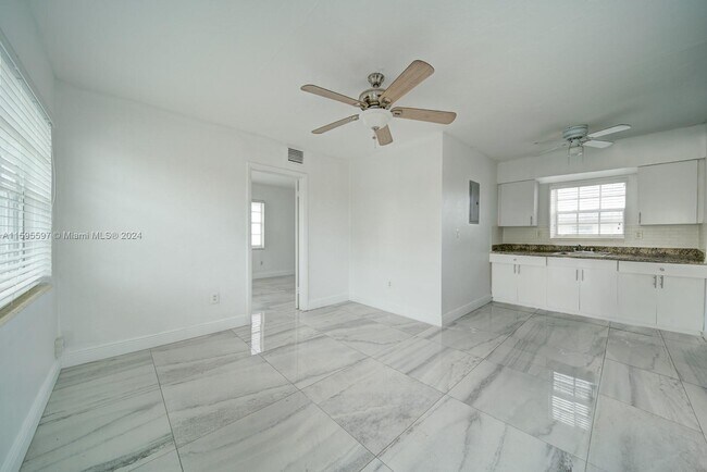 Foto del edificio - 40 NW 47th Ave