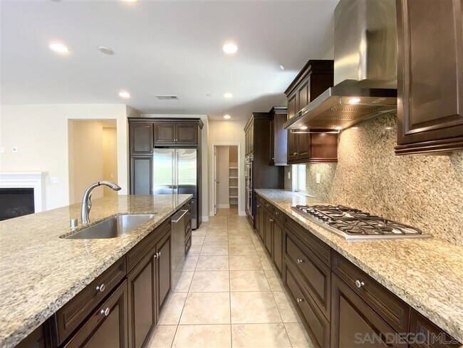 Foto del edificio - 13509 Tierra Vista Cir