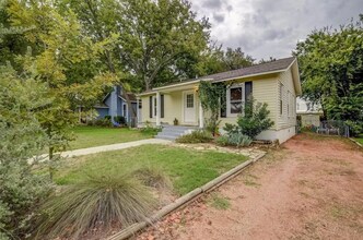 Building Photo - 5409 McCandless Street