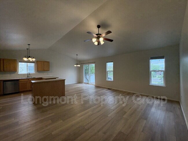 Building Photo - 17475 Margil Rd
