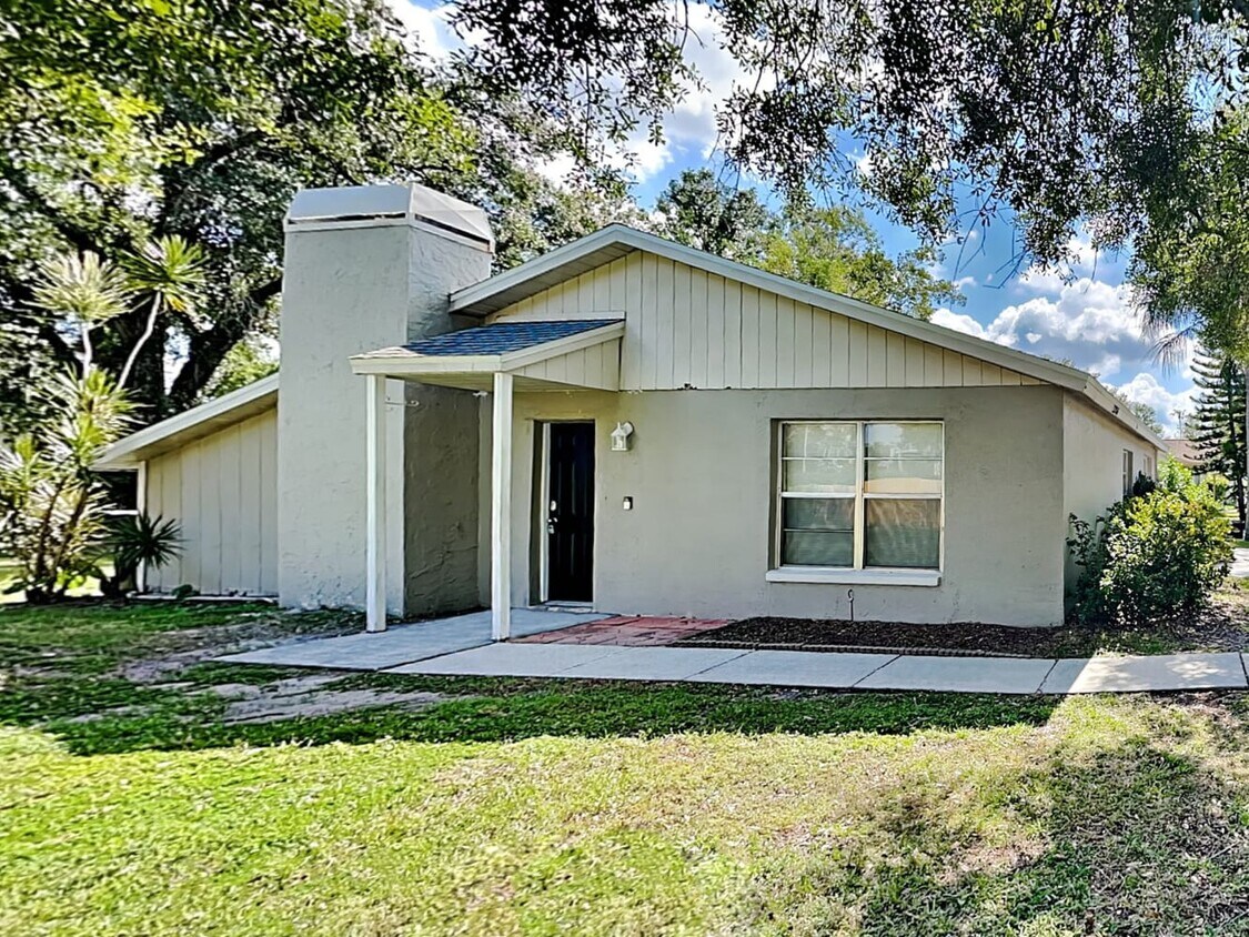 13204 Laraway Ct House Rental in Riverview, FL