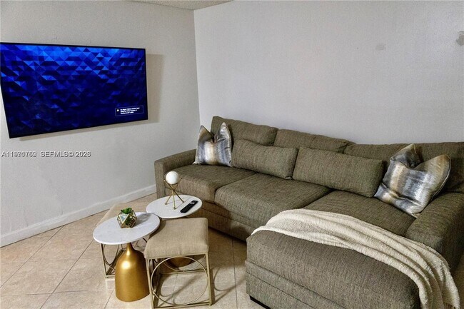 Foto del edificio - 21 SW 113th Ave