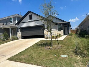 Building Photo - 118 Two Bits Ln