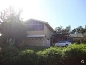 Building Photo - 988 Ulele St