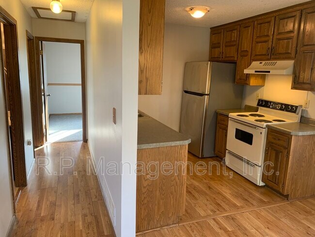 Foto del edificio - 8839 Maplebrook Ct