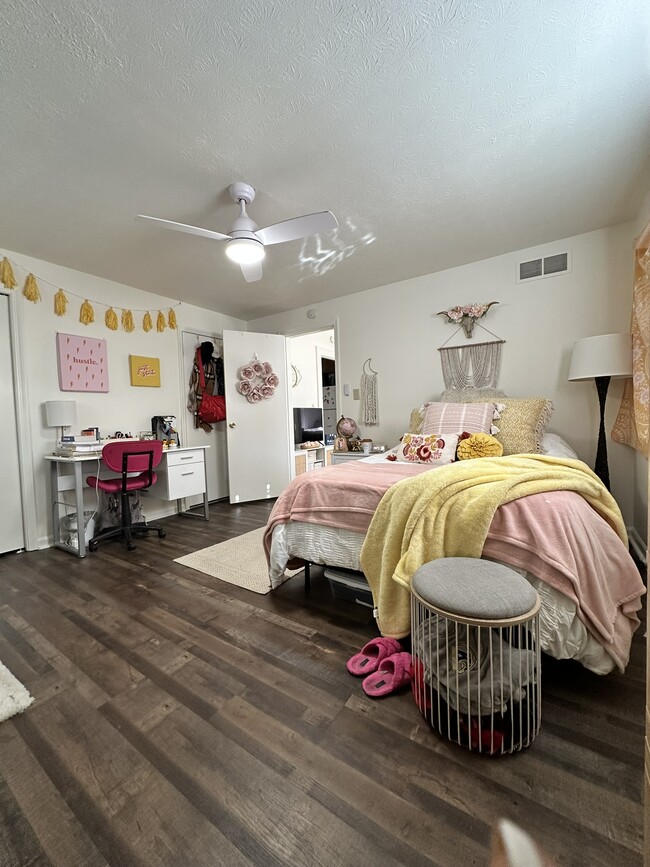 Building Photo - 414 Fairchild Ave