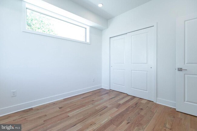 Foto del edificio - 505 W Norris St