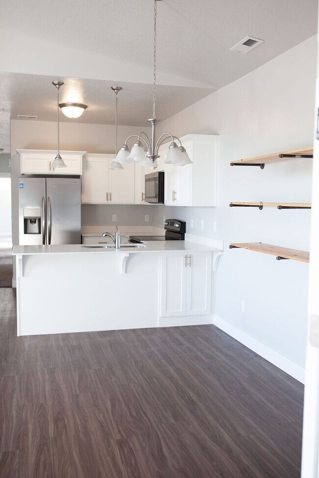 Building Photo - 3695 W 2280 North # D301 Lehi, UT 84043