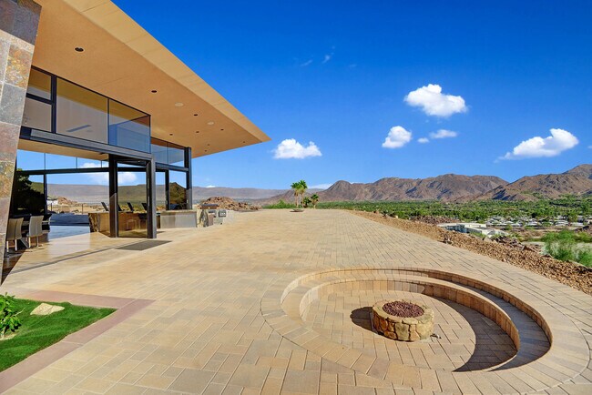 Building Photo - 48710 Paisano Rd