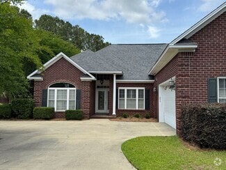 Building Photo - 895 W Glouchester Dr