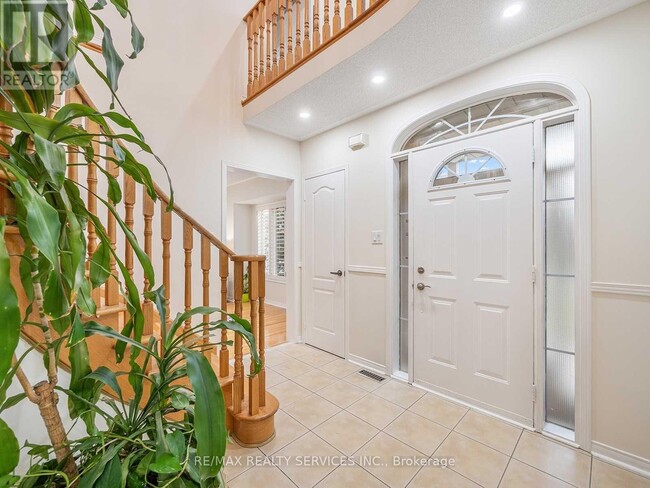 Building Photo - 1 Pilgrim Pl