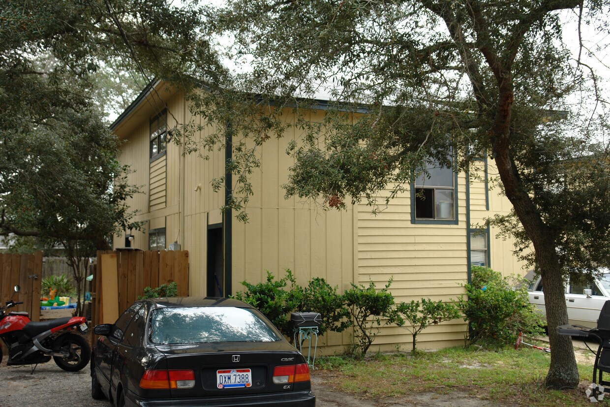 Primary Photo - 96 Josie Rd