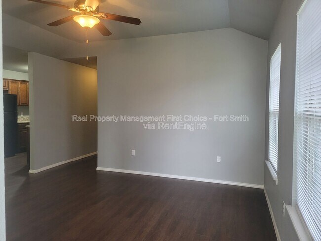 Foto del edificio - 2006 Ingalls Ln