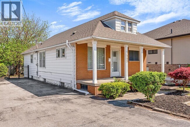Building Photo - 3999 Grand Marais Rd E