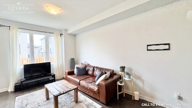 Building Photo - 903 Athenry Crt