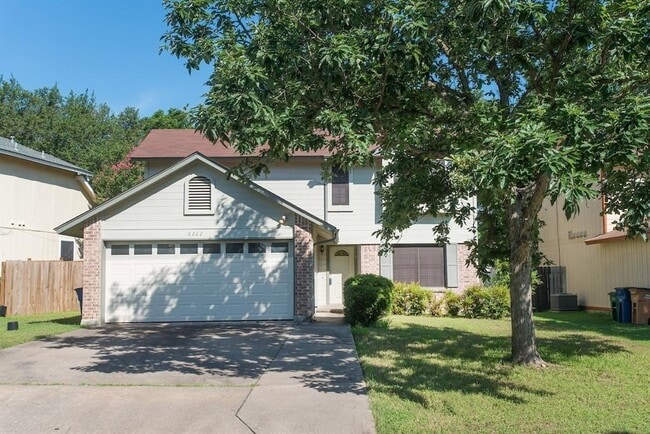 Building Photo - 8202 Los Ranchos Dr