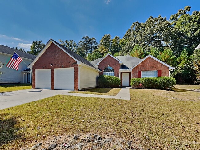 Building Photo - 5515 Sapphire Cir