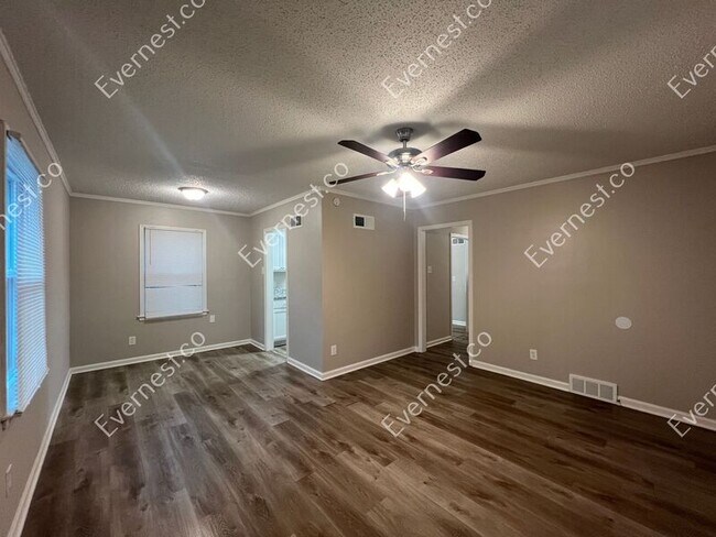 Building Photo - 4286 Fredericks Ave