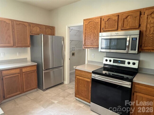 Foto del edificio - 4527 Appley Mead Ln