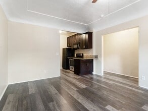Building Photo - 820 Lime Ave
