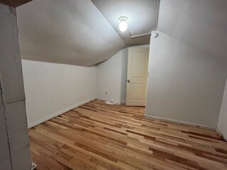 Foto del edificio - 417 W Court St
