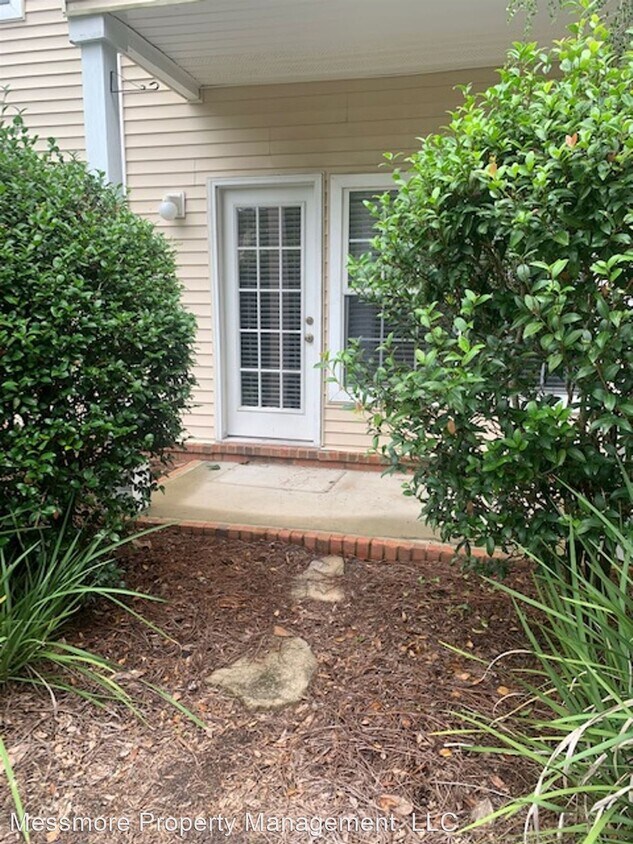 Primary Photo - 2 br, 2 bath House - The Oaks 1501 N Parti...