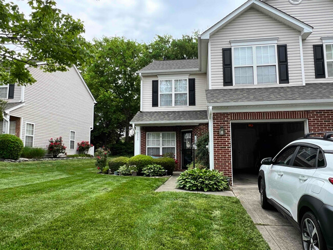 Foto del edificio - 3430 Summerfield Ridge Ln