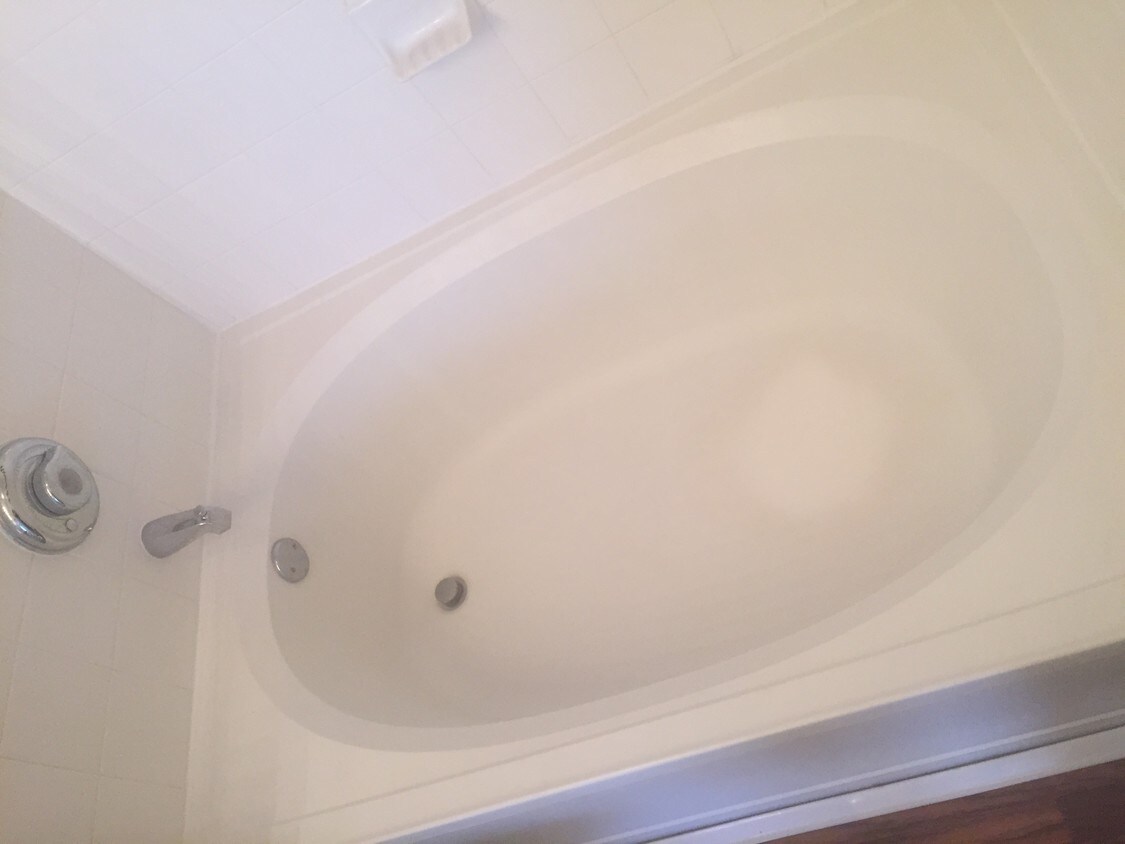 Foto principal - 12107 Jefferson Square Ct