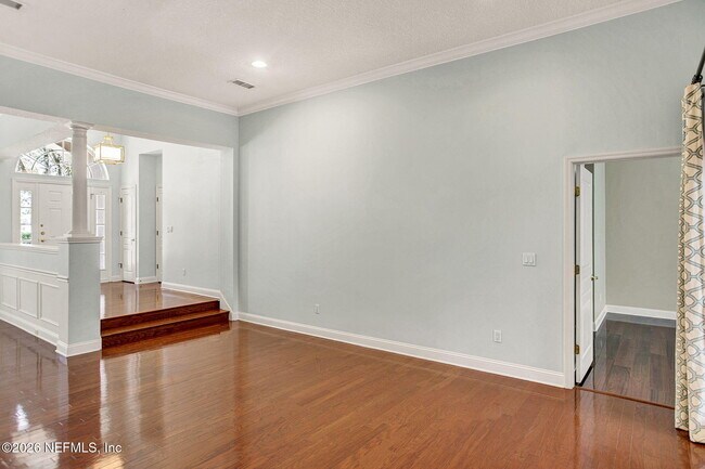 Foto del edificio - 1837 Forest Glen Way