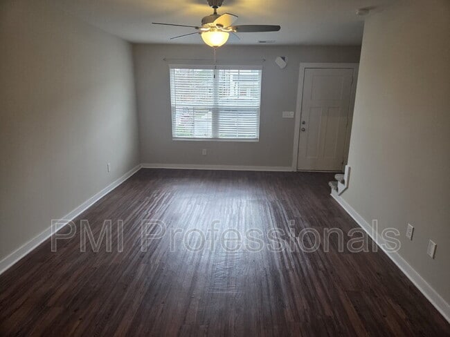 Building Photo - 608 Hadley Vlg Blvd