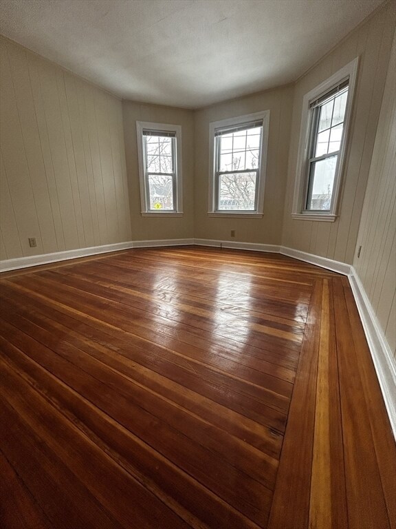 Foto del edificio - 558 Main St