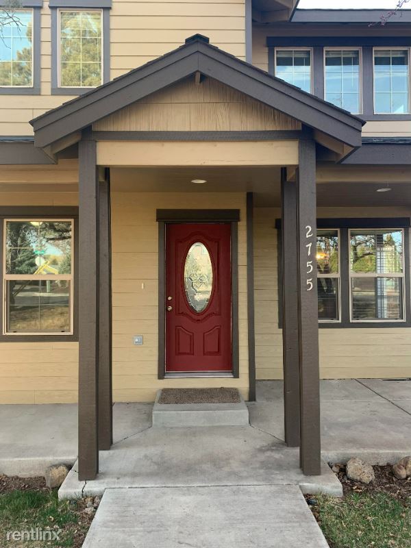 Primary Photo - 4 br, 2.5 bath House - 2755 NW 10th St.