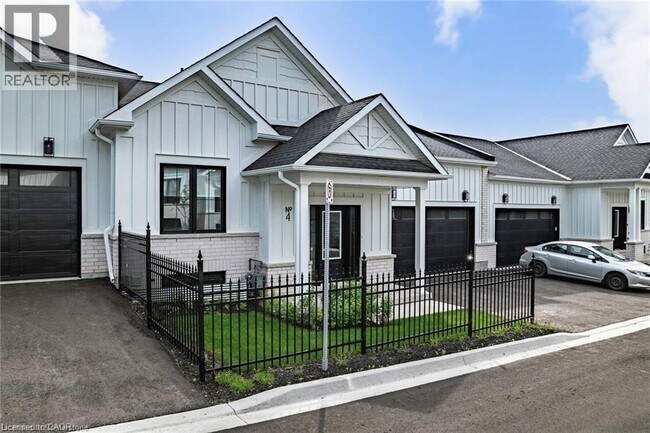 Building Photo - 4 Santa Barbara Ln