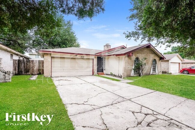 Foto del edificio - 2518 Quiver Ln