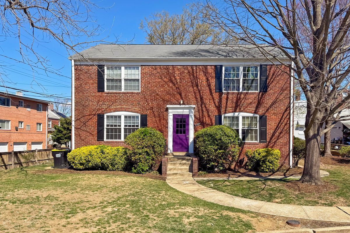 Foto principal - 2107 5th St S