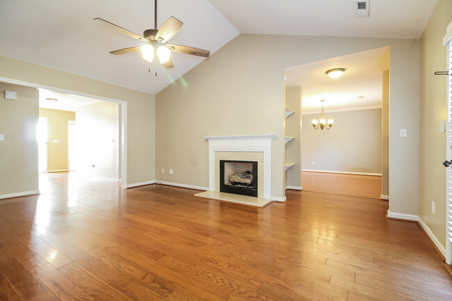 Building Photo - 106 River Watch Drive, Greenville, SC, 29605