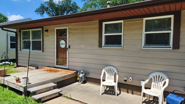 Building Photo - 1136 Briarcliff Ln