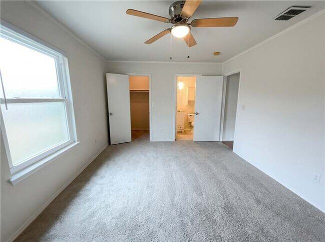 Foto del edificio - 3201 Keltic Dr