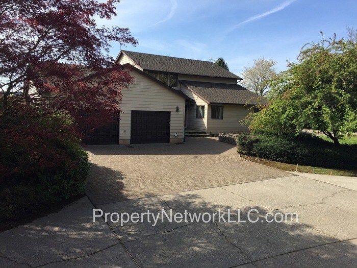 Foto principal - Country Living in Boring Oregon